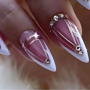 ✨Glamorous✨ pink and white rhinestone press on nails 💅🏼